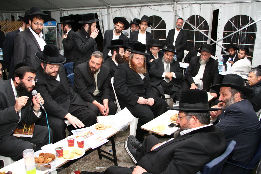 מצעד המנחמים אצל אריה דרעי: צפו בגלריה