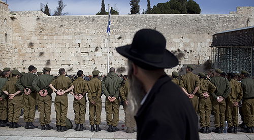 נתניהו התחייב: "אם נצטרך, נלך לבחירות על רקע חוק טל"