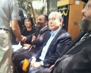 הקאמבק הפוליטי החל: דרעי בא לנחם את ראש-הממשלה