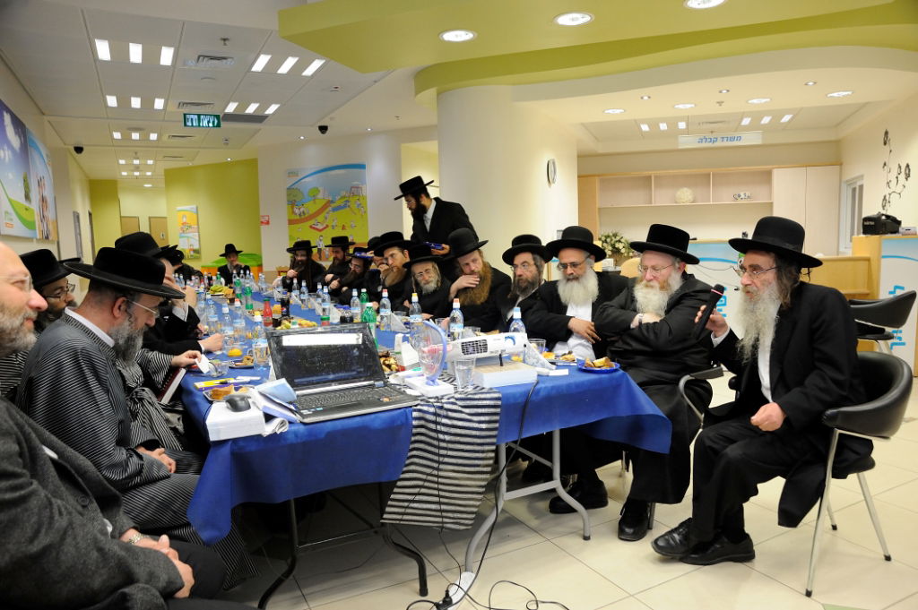 רפואה והלכה: איך משפיעה הטכנולוגיה על ההלכה