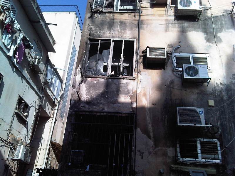 צפו: שריפת ענק בבניין מוסדות שטפנשט בבני ברק