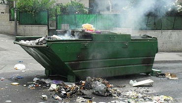 הסוף לשריפת פחי אשפה במאה שערים?