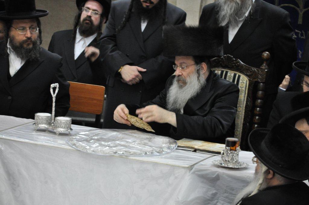 ‏‏טיש 'פסח שני' בנדבורנה: צפו בגלריה