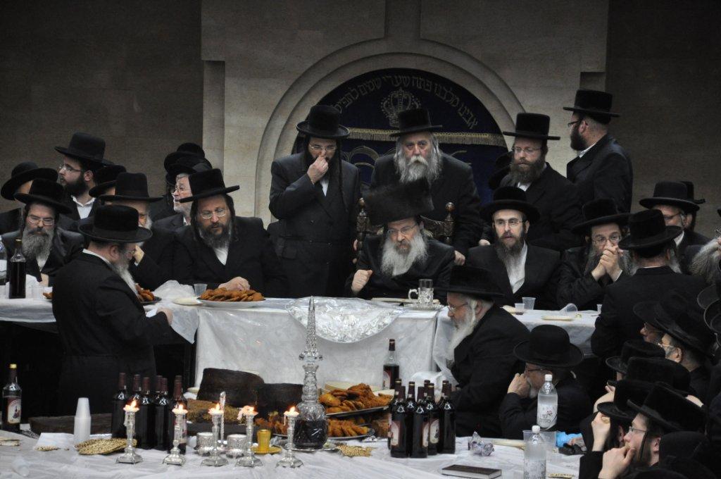 ‏‏טיש 'פסח שני' בנדבורנה: צפו בגלריה