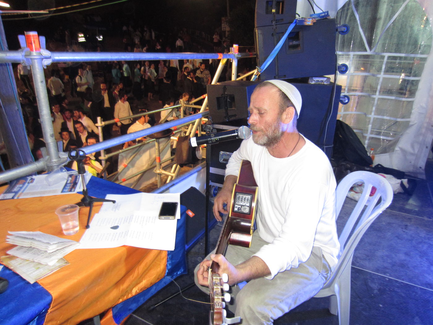 "קול ברמה" ו"קול חי" כבשו את מירון