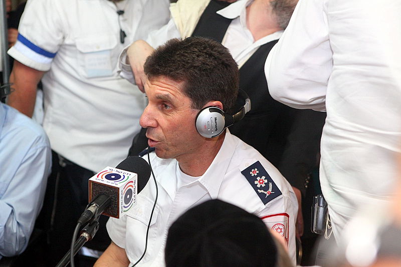 "קול ברמה" ו"קול חי" כבשו את מירון