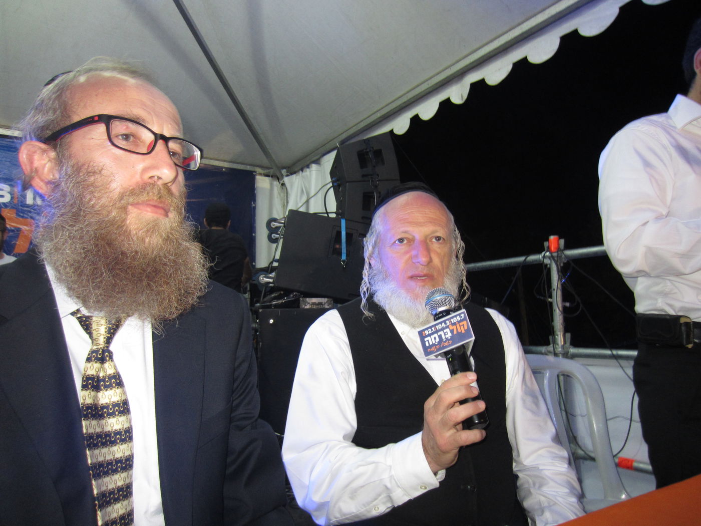 "קול ברמה" ו"קול חי" כבשו את מירון