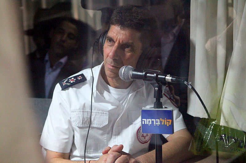 "קול ברמה" ו"קול חי" כבשו את מירון