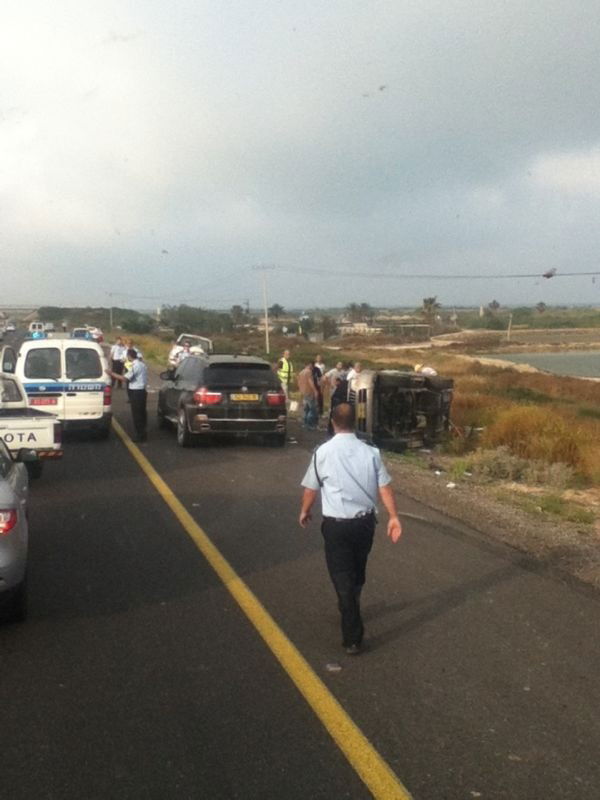 חזרו ממירון והתהפכו עם רכבם ● תיעוד