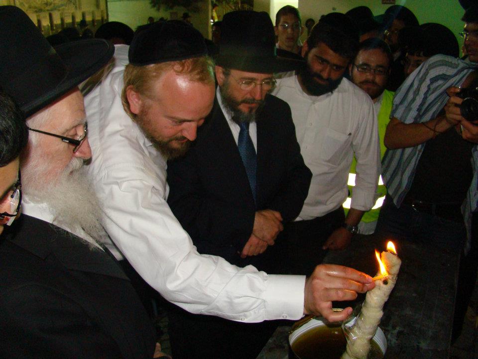 ל"ג בעומר של הירושלמים: החגיגות בציון שמעון הצדיק