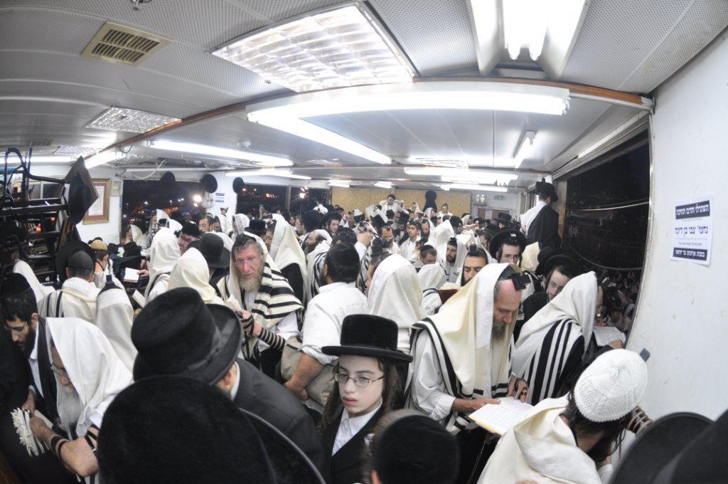 יממה עם רבי שמעון • מירון מסביב לשעון, תיעוד מיוחד