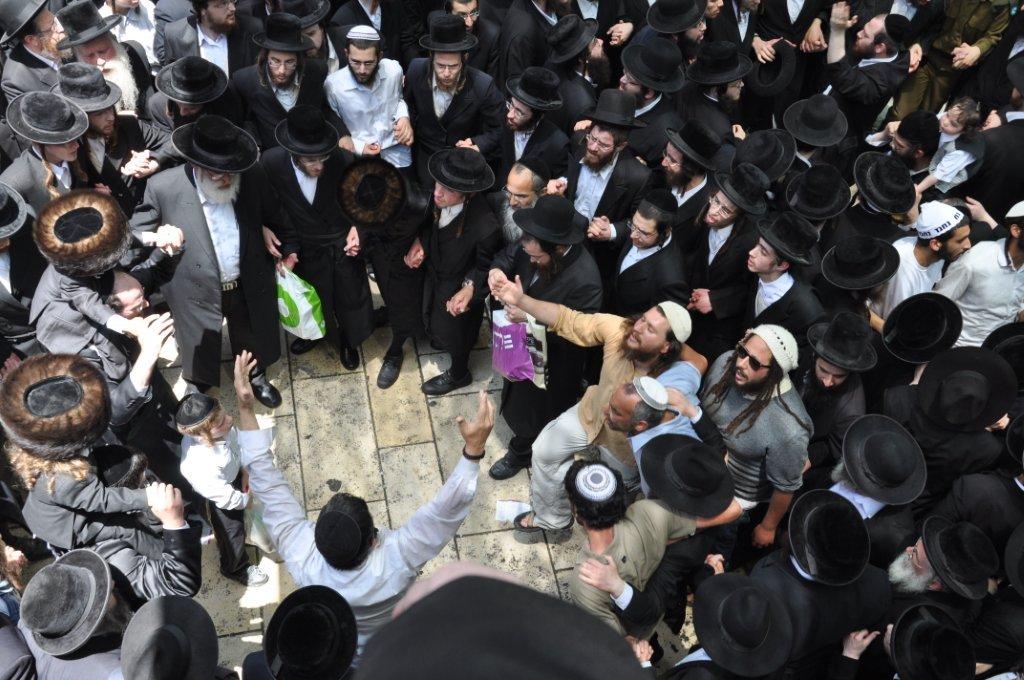 יממה עם רבי שמעון • מירון מסביב לשעון, תיעוד מיוחד