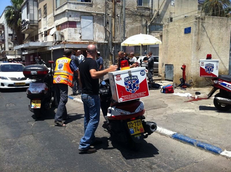 גל אלימות: צעירה נדקרה בתל-אביב; הרקע לא ברור