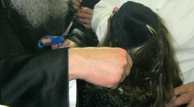 בנו של יוסף בן לבנת הי"ד חגג חלאק'ה בקבר יוסף הצדיק