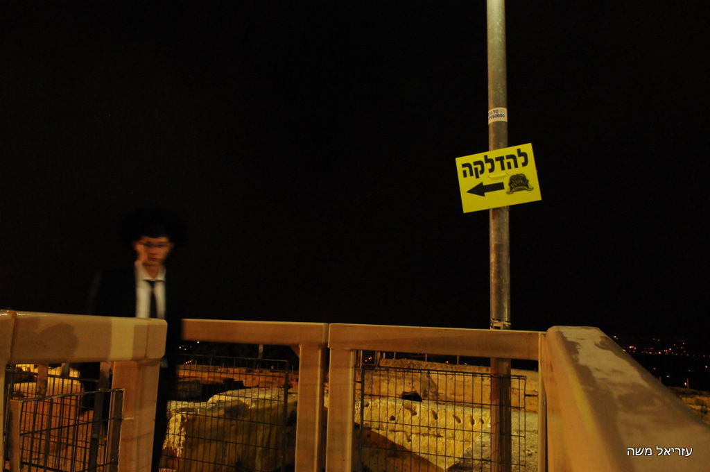 אלפים נוהרים לקבר שמואל הנביא בליווי כוחות משטרה