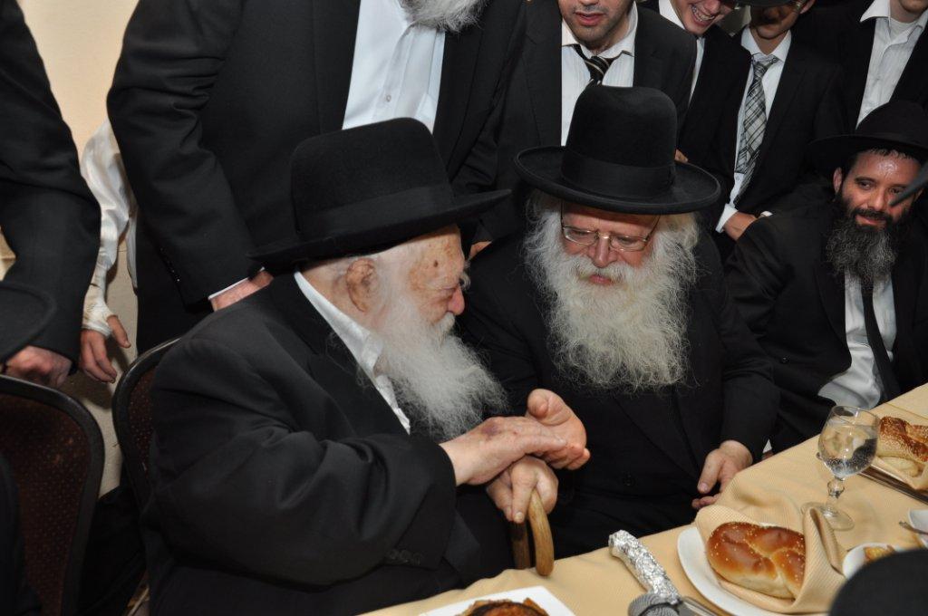 רבי חיים קנייבסקי חגג בר-מצווה לנכדו: גלריה