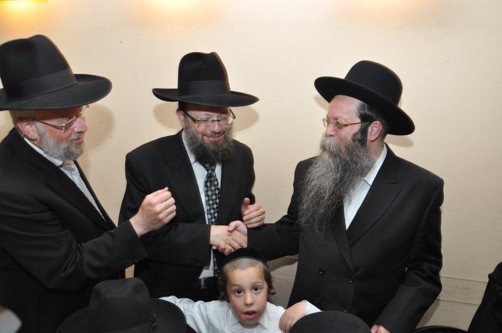 רבי חיים קנייבסקי חגג בר-מצווה לנכדו: גלריה
