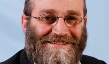 בדרך לכותל: מודעות חריפות נגד גפני ודגל התורה