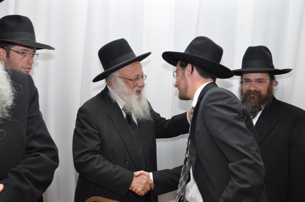 גלריה: אירוסין לבתו של ראש ישיבת בית יהודה עם בנו של ראש כולל בית הלל