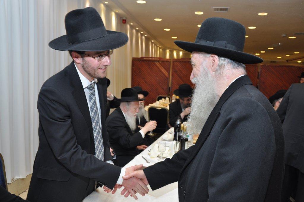 גלריה: אירוסין לבתו של ראש ישיבת בית יהודה עם בנו של ראש כולל בית הלל