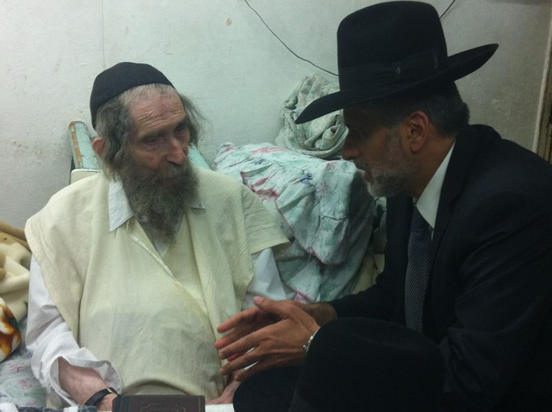 צפו: אלי ישי בביתו של הרב שטיינמן