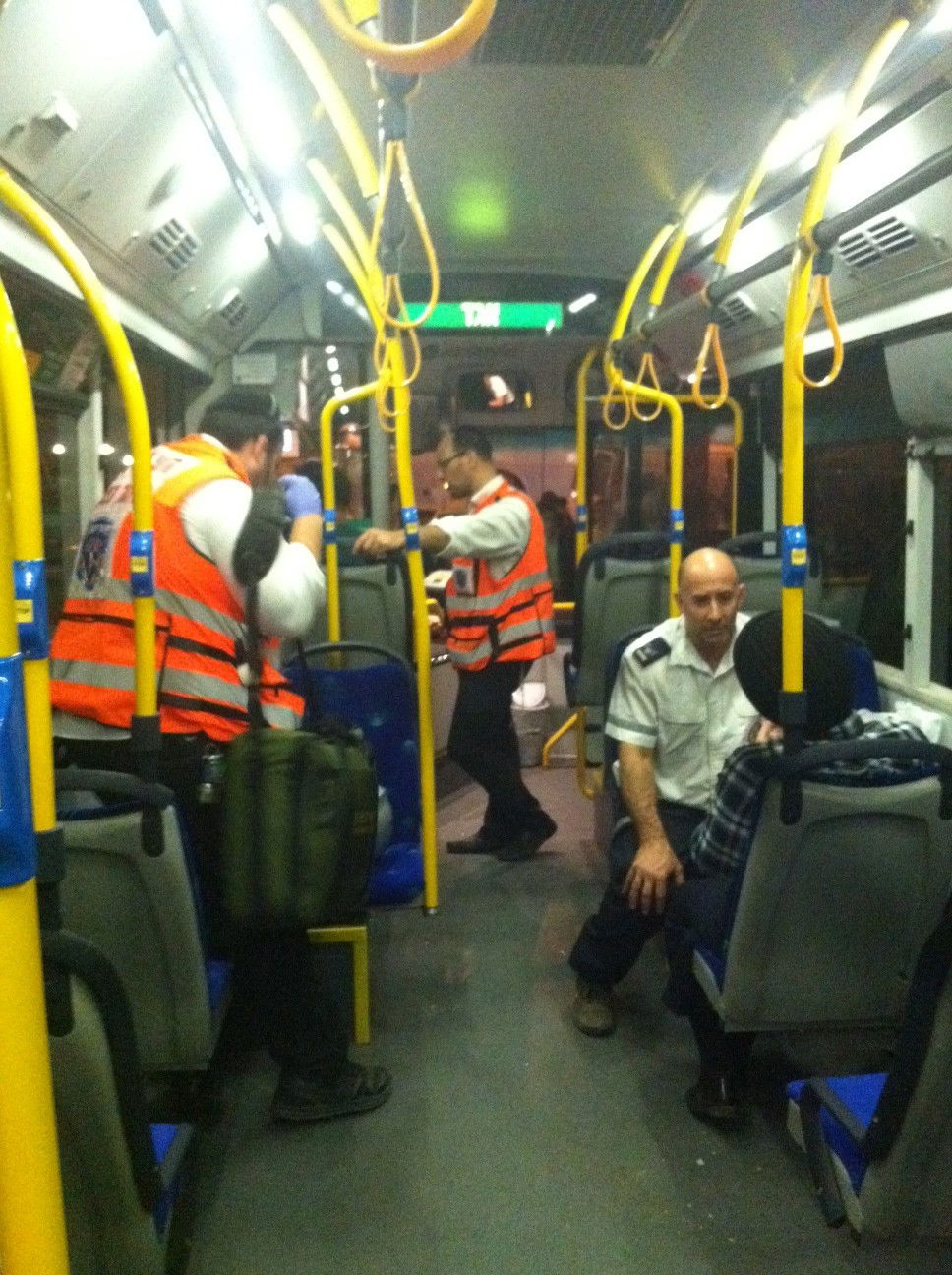 10 נוסעים נפגעו בתאונת אוטובוסים בירושלים; מצבם קל