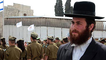 אילוסטרציה. למצולמים אין קשר לנאמר בכתבה