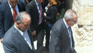 פיאד בפתח המתחם