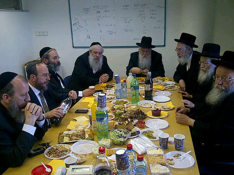 ועידת פסגה: ליצמן ומאיר פרוש נפגשו