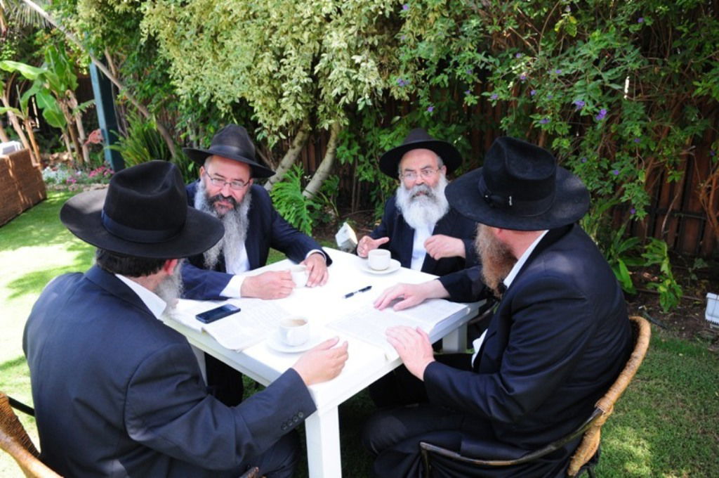 'ועידת המנהלים' של אגודת חסידי חב"ד: מאות מנהלים, כשישים אלף תלמידים