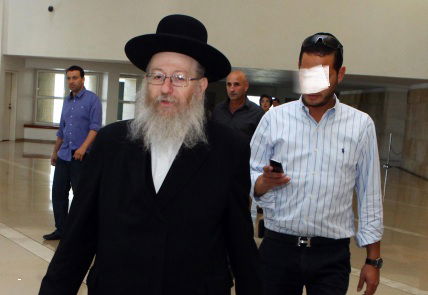 ליצמן ונהגו האישי