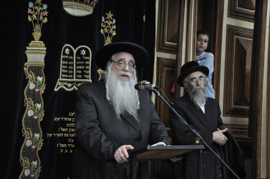 שנה לפטירת ראש-הישיבה: גדולי ישראל בעצרת מספד