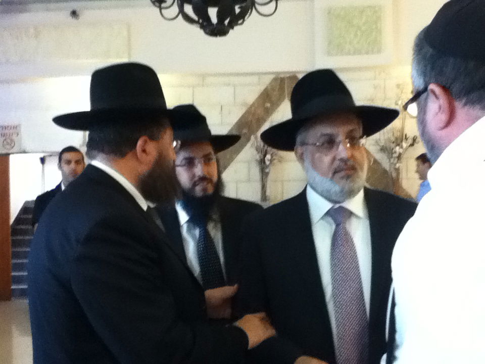 ברית שלום: דרעי וישי לוחצים יד