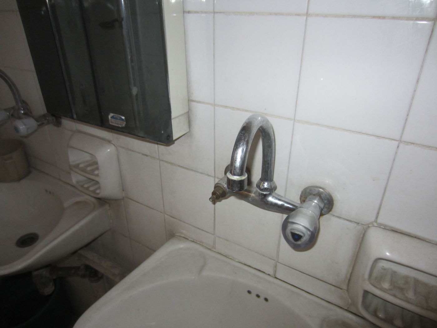 הסודות האפלים של 'שמגר': הזנחה, לכלוך וביזיון המת