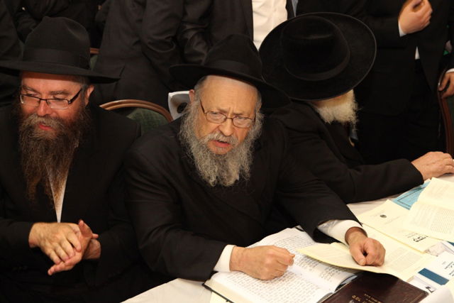 התמודדות בחב"ד: 18 שנה לפטירת הרבי; איך ממשיכים?