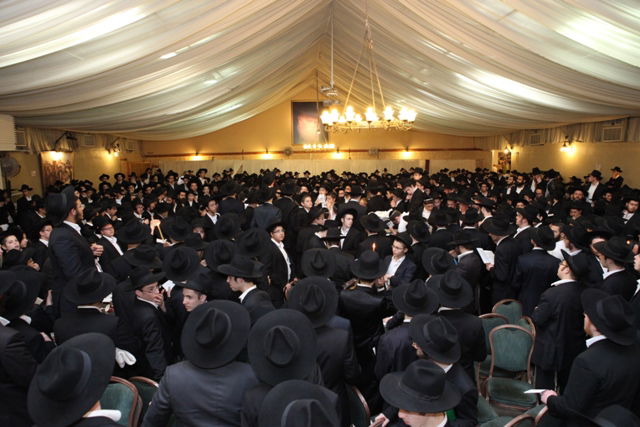 התמודדות בחב"ד: 18 שנה לפטירת הרבי; איך ממשיכים?