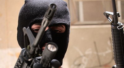 נהג משאית ישראלי נשדד והרג שני פלסטינים