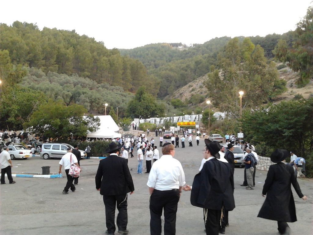 עמוקה תשע"ב: רווקים בפעם האחרונה