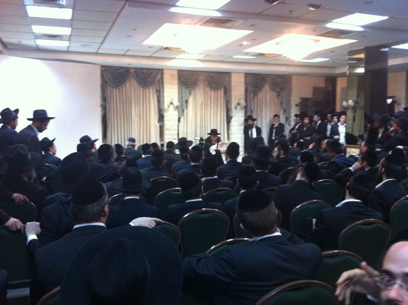 "בשם הרב אוירבעך, לבטל את המנוי ליתד נאמן"