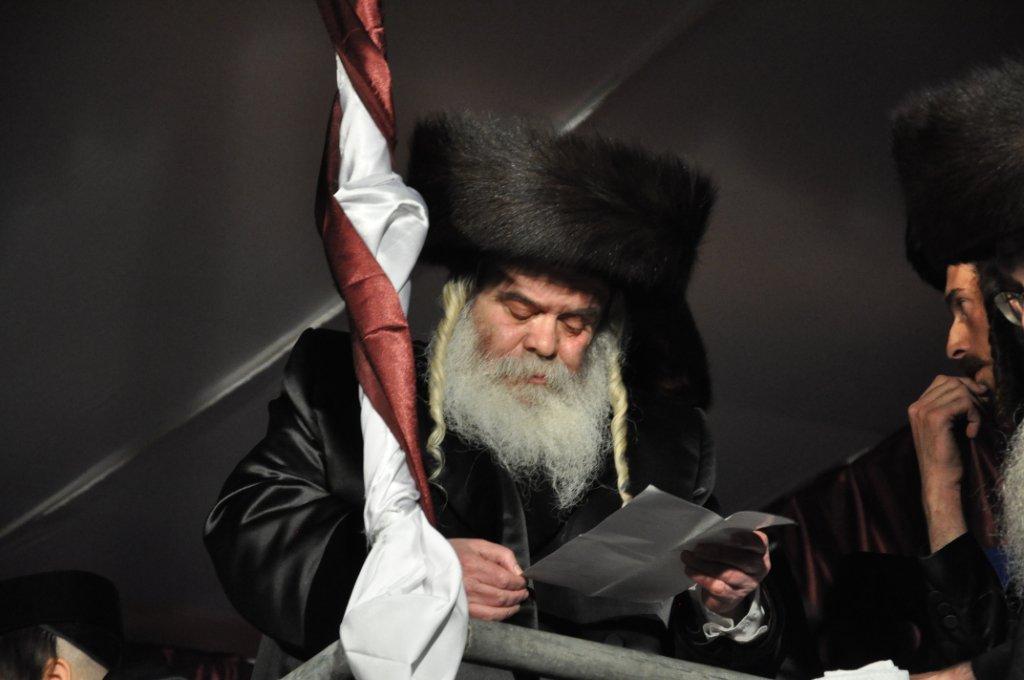 ‏‏שמחת החתונה בחצר קרעטשינף ירושלים / גלריה