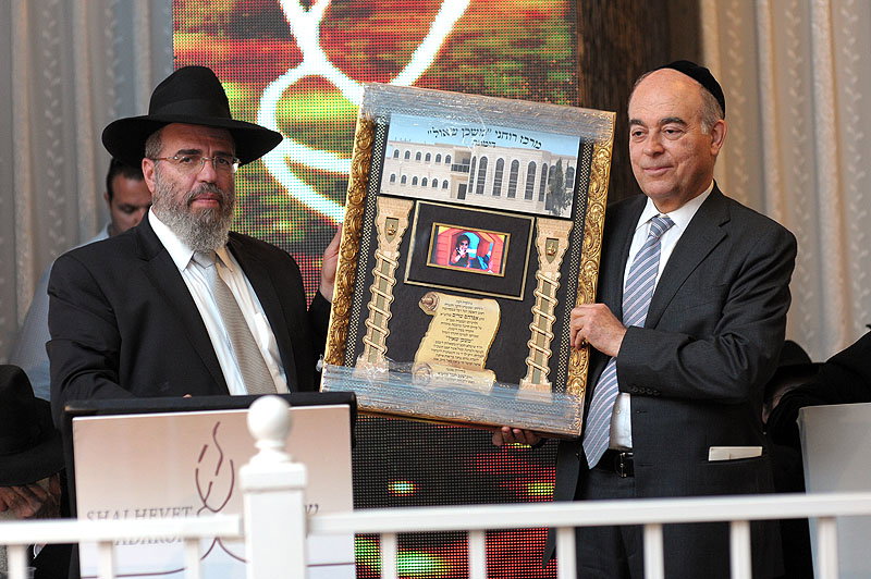 פריחה רוחנית דימונה: נחנך מרכז תורני
