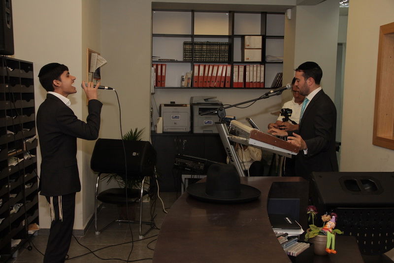 ככה חוגגים במוצ"ש: מידד טסה בקול ברמה