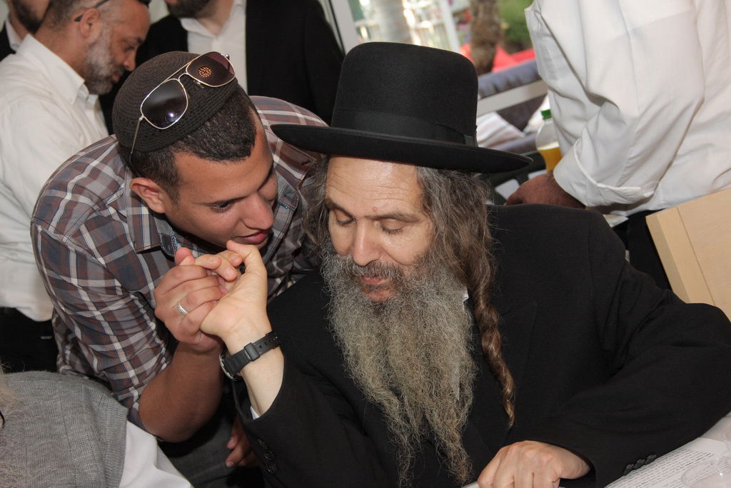 צפו בגלריה: בפתח-תקווה ערכו סעודה לכבוד יו"ר ש"ס