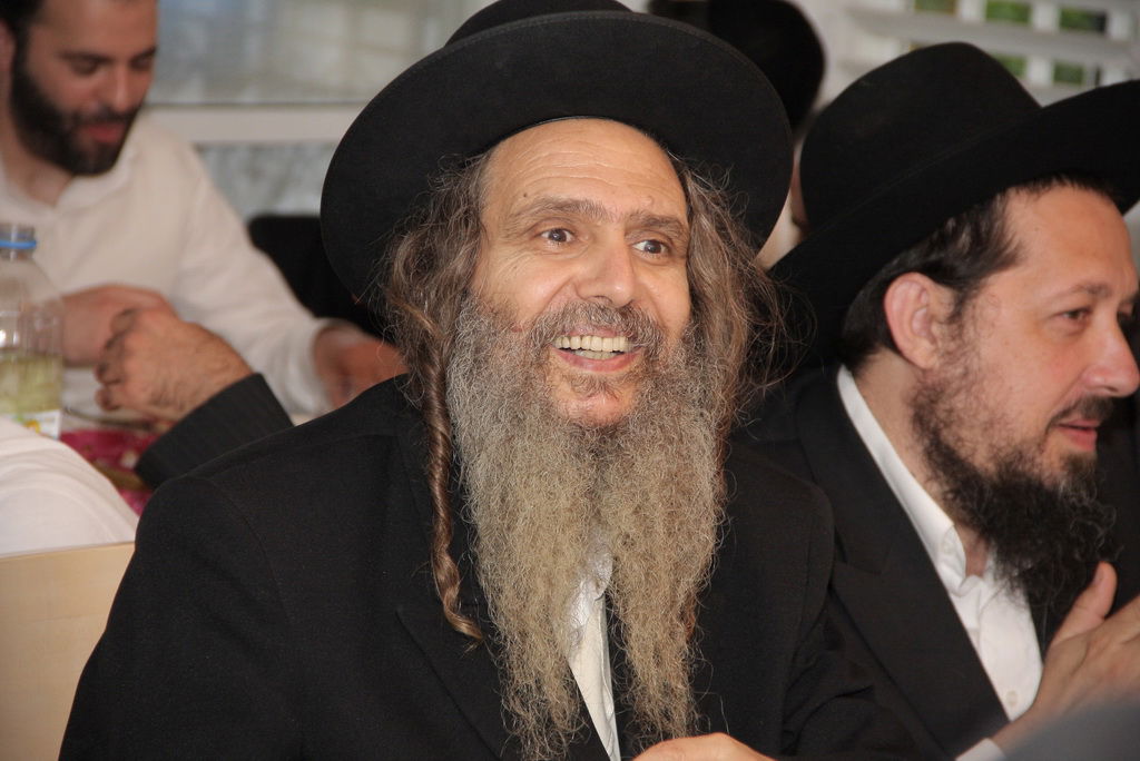 צפו בגלריה: בפתח-תקווה ערכו סעודה לכבוד יו"ר ש"ס