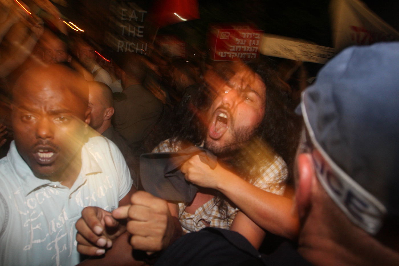 האלימות החילונית: כתבי אישום בהליך מהיר והארכות מעצר