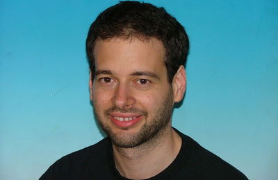 אורי וייס, כותב השורות