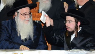 האדמו"ר מצאנז ונכדו החתן