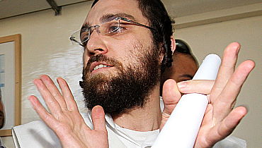 אלחנן אוסטרוביץ בהארכת מעצרו