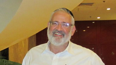 מחייך. דוד סגל ב'רמדה', אמש