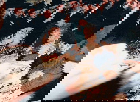 תיעוד נדיר: יצחק שמיר בביקור אצל כ"ק האדמו"ר מויז'ניץ זצ"ל